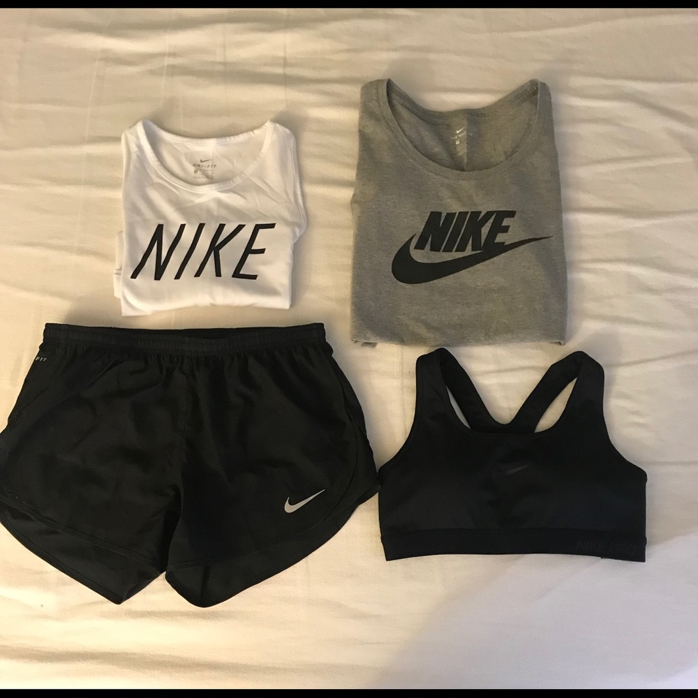 ❌ SOLD nike bundle -muscle tank T shirt shorts